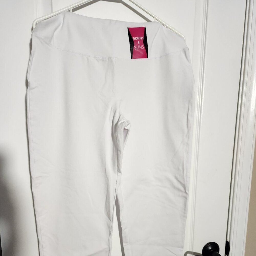 TeezHer stretch/smoothing Capri Pants